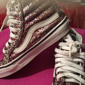 Sparkly  Girl Converse size 5